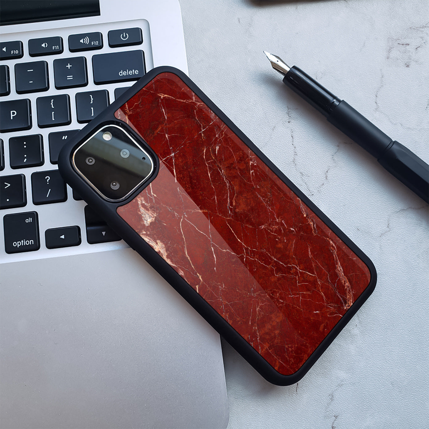 Marbled mobile case